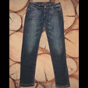 Free Culture jeans